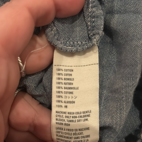 Abercrombie & Fitch Romper Denim Chambray Blue Floral Stitching - Picture 4 of 5